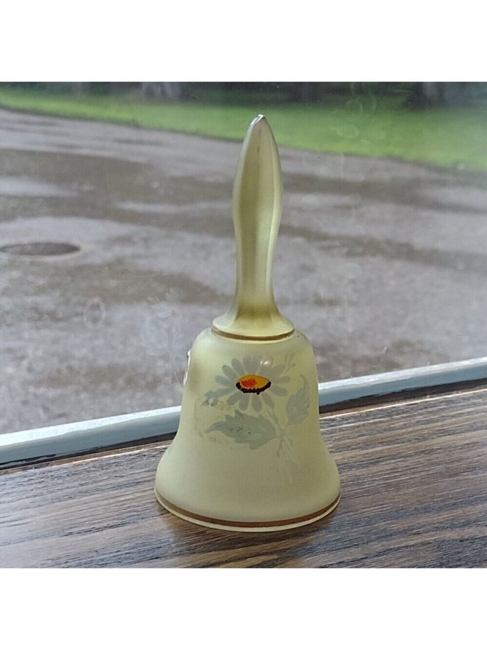 Vintage Westmoreland Yellow Satin Glass Bell Hand Painted Floral Flower Daisy